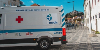 Unidade m&oacute;vel para testes Covid em Leiria
